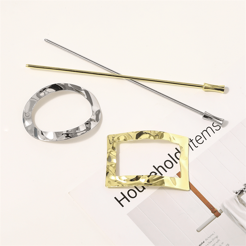 Chris Rubin Nova Rectangle Slide Buckle Hair Claw - Gold - Hair Accessories | Fashiongirl