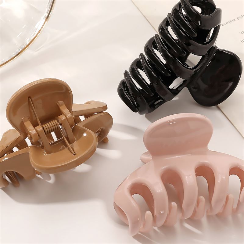 SOHO Esta Hair Claw - Black - Hair Accessories